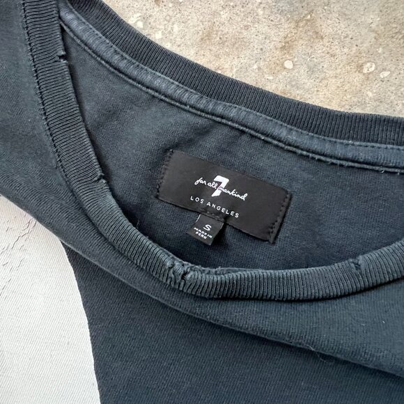 7 For All Mankind “Rise” Girl Oversized Graphic Tee Women’s Size Small - Picture 4 of 5